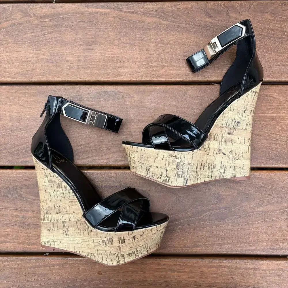 New Scene by ShoeDazzle Rayleen Black Patent Cork Platform Wedge Sandals Size 9